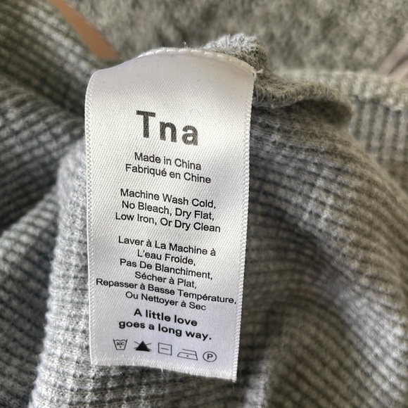 TNA Grey Waffle Sweater XS - Picture 4 of 5